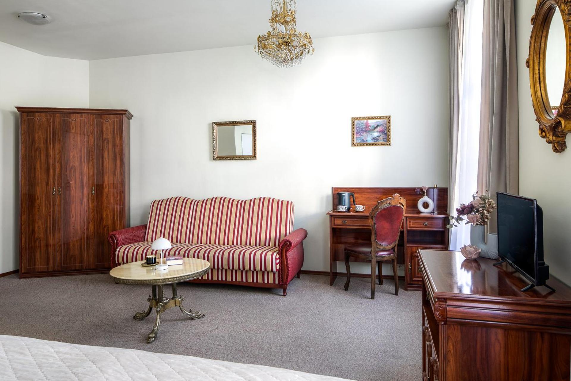 Old Time Aparthotel คราคูฟ ภายนอก รูปภาพ